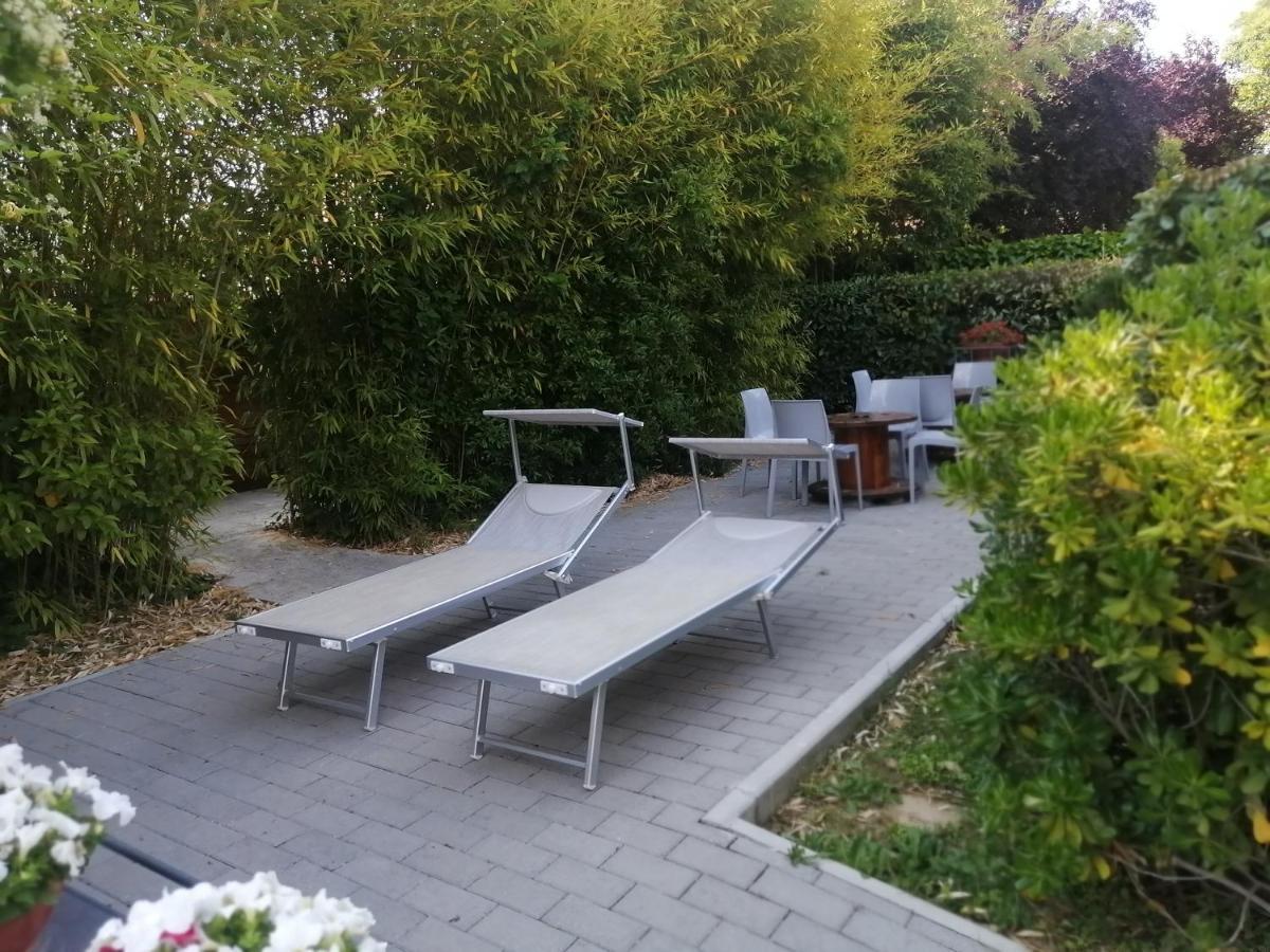 Residence Peloni Arezzo Kültér fotó