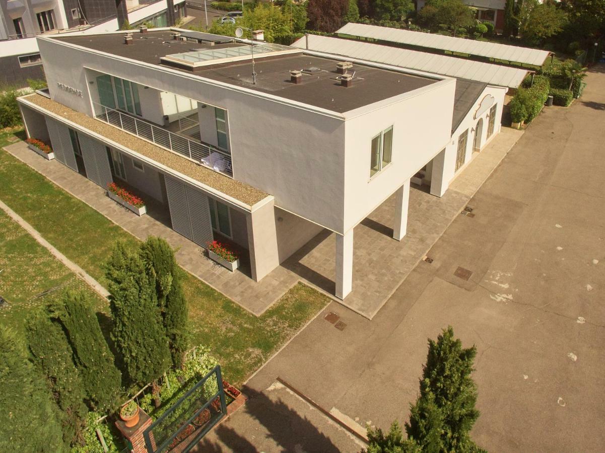Residence Peloni Arezzo Kültér fotó